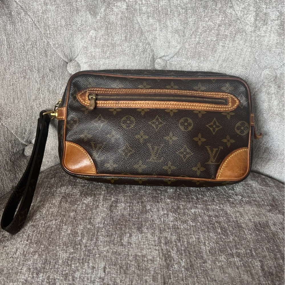 Louis Vuitton Wristlet Purse